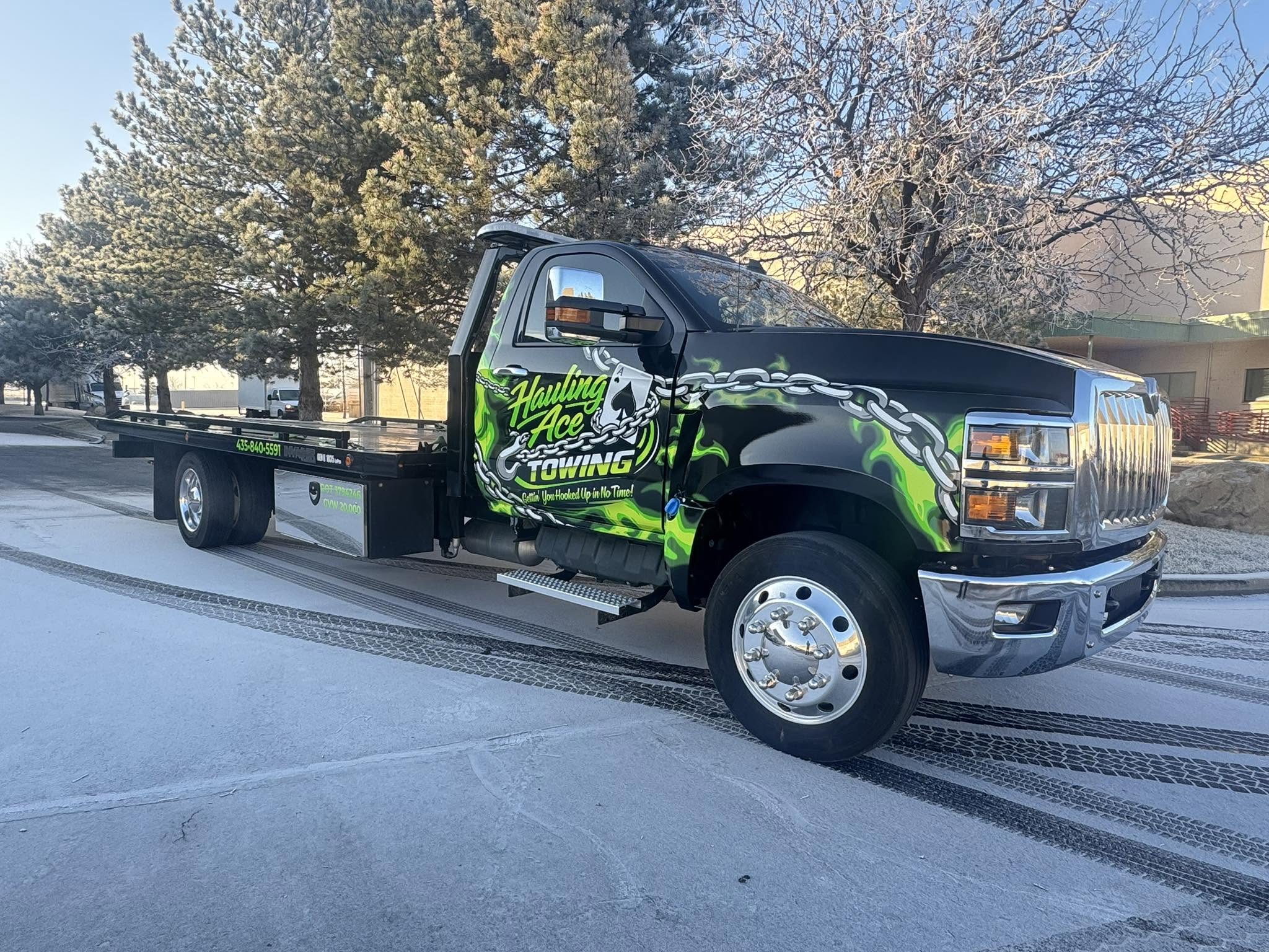 Hauling Ace Towing truck responding to a lockout in Tooele